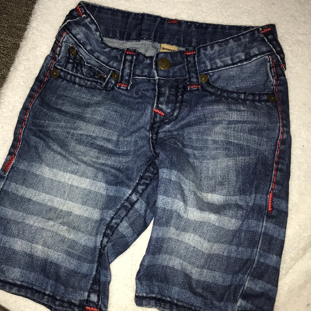 SOLD!! True Religion jean Shorts